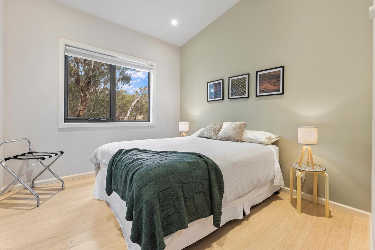 Villa Benny'S Retreat Luxury Bushland Escape à Clare Extérieur photo