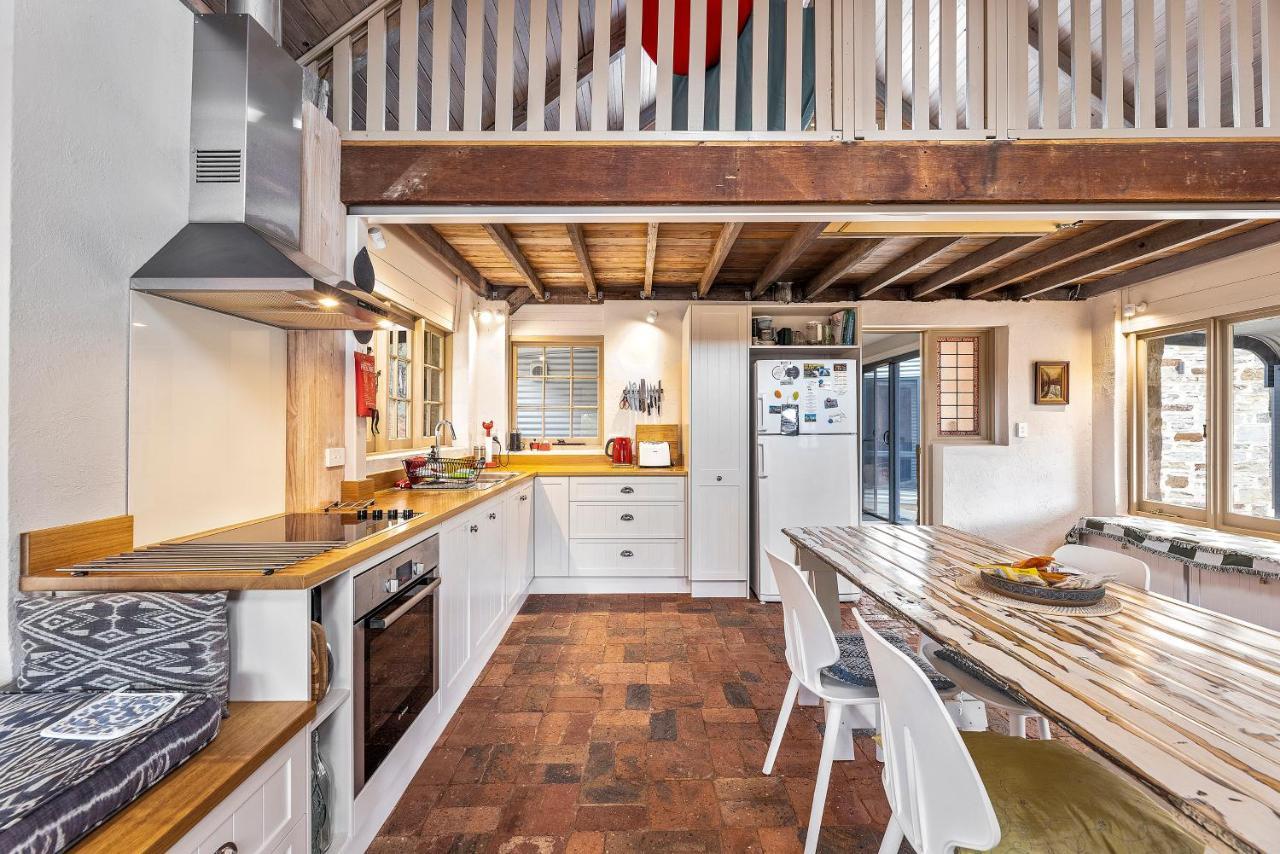 Villa Benny'S Retreat Luxury Bushland Escape à Clare Extérieur photo