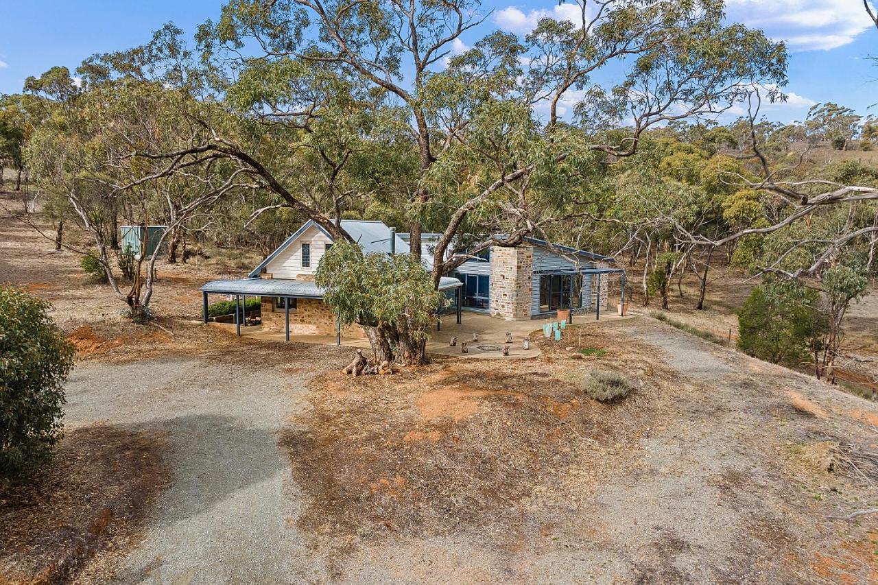 Villa Benny'S Retreat Luxury Bushland Escape à Clare Extérieur photo